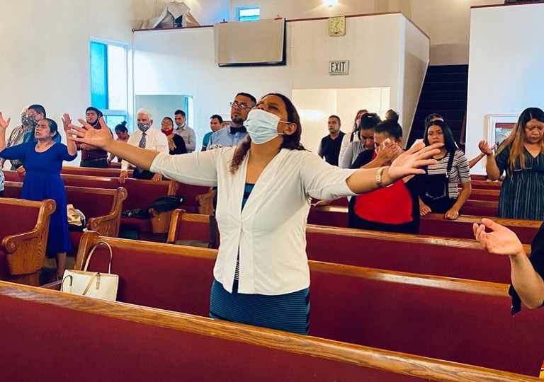 Church 2 / Iglesia 2